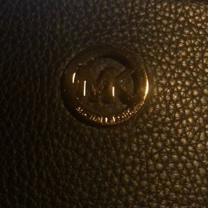 Meet your Posher, Loleita